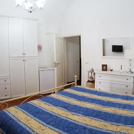 Amesa Bed & Breakfast